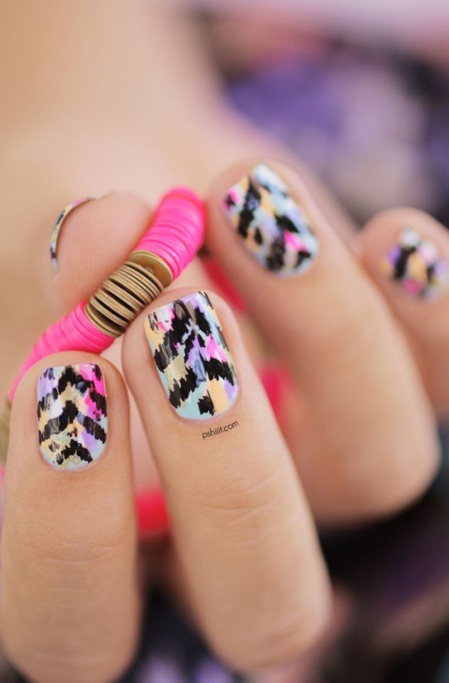 Chevron Nails