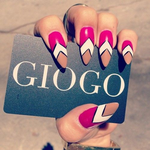 Chevron Nails