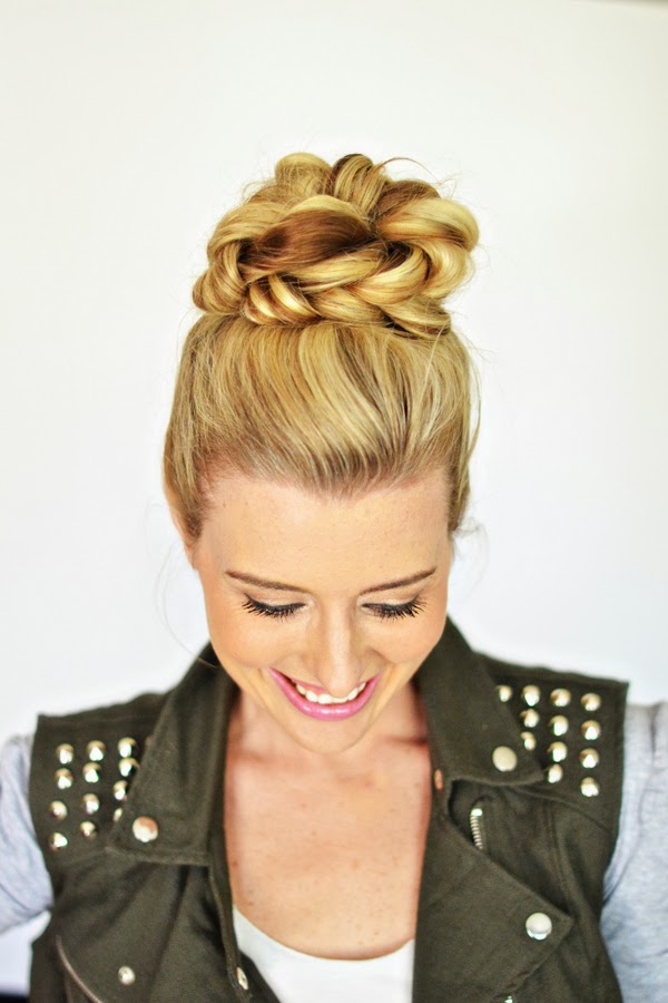 Fishtail Top Knot via