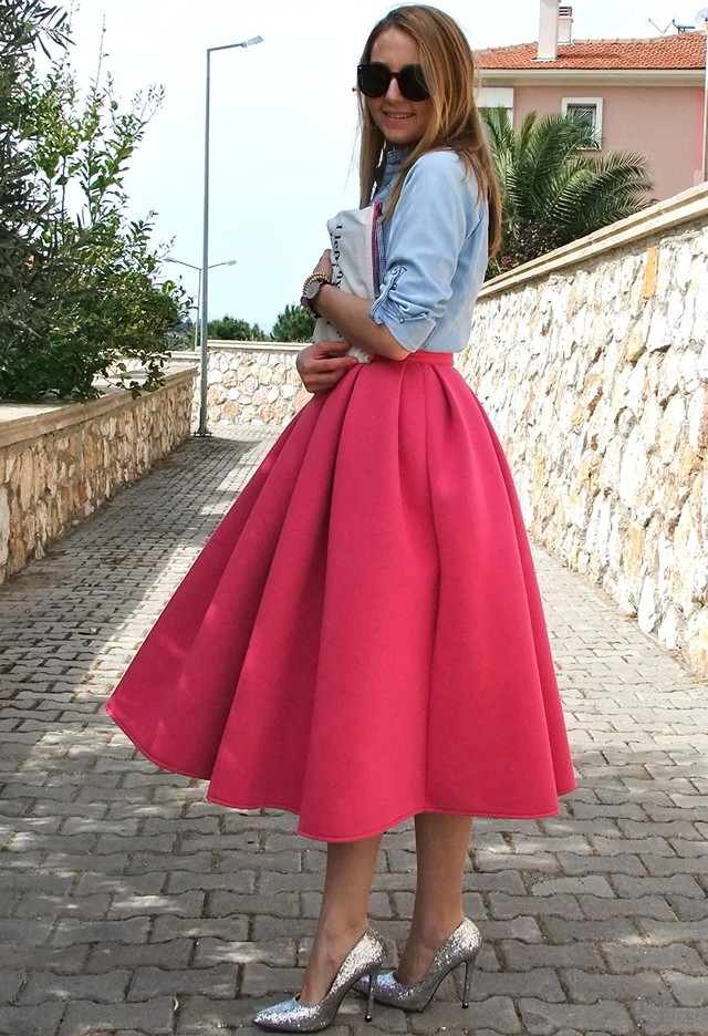 Fuchsia Midi Dress Outfit