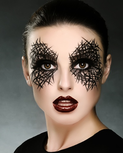 Vampire MakeUp Ideas via