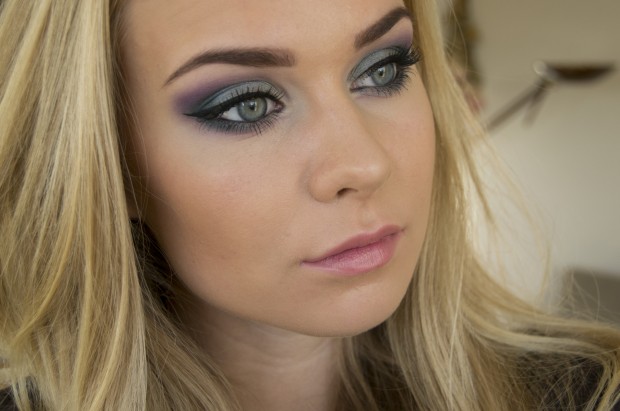 Green Smokey Eyes via