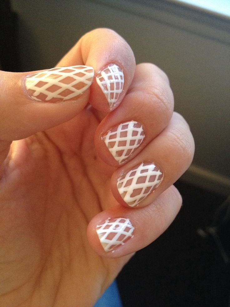 White Fishnet Nails