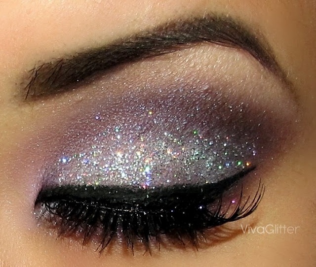 Silver Glitter Eyes for Young Women