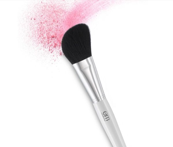 Angled Blush Brush