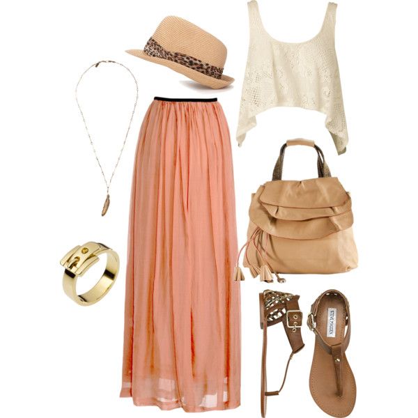 Beige Crop Top Outfit Ideas