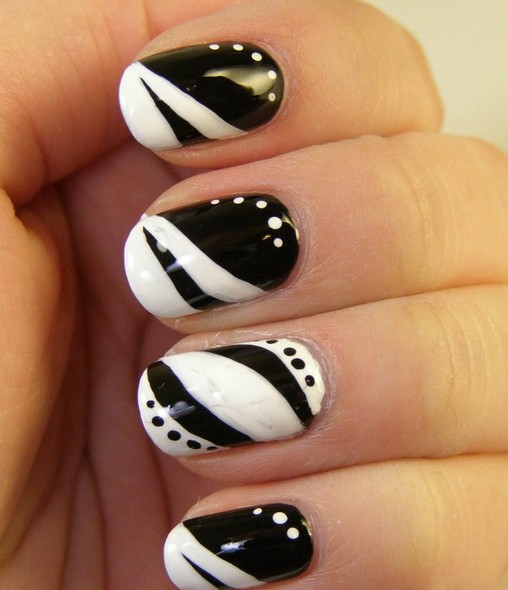 Black and White Nails