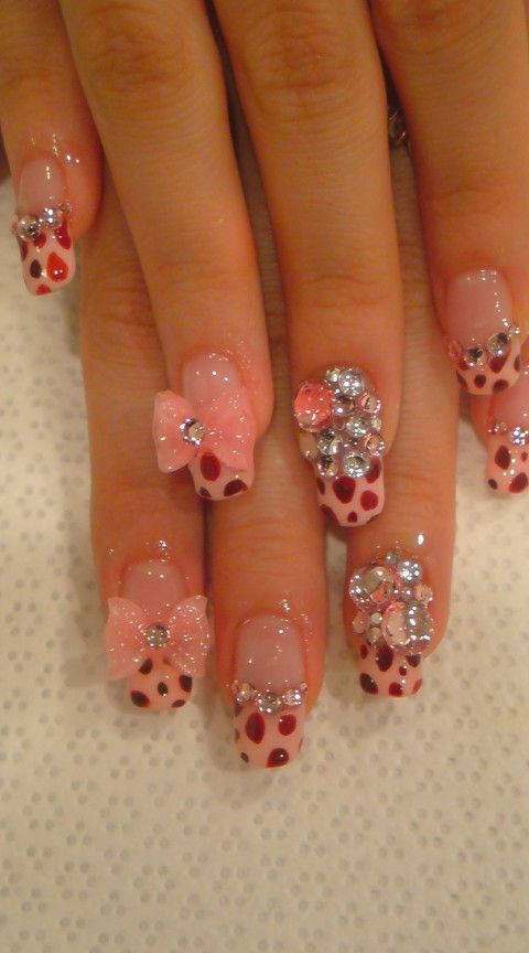 Delicate Nails