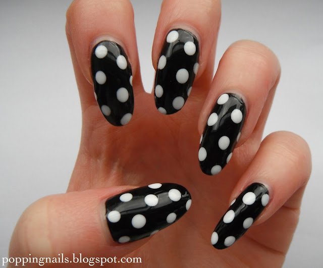 11 Classic Black and White Nail Design Ideas - Pretty Designs