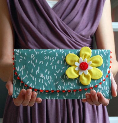 Fat Quarter Clutch