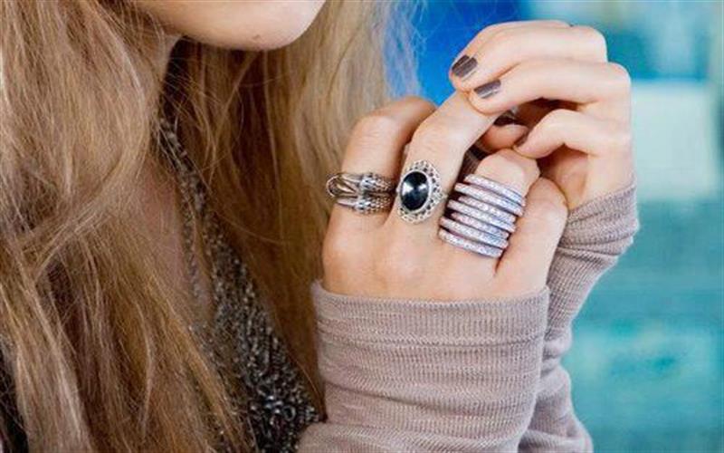 Feminine Multiple Rings