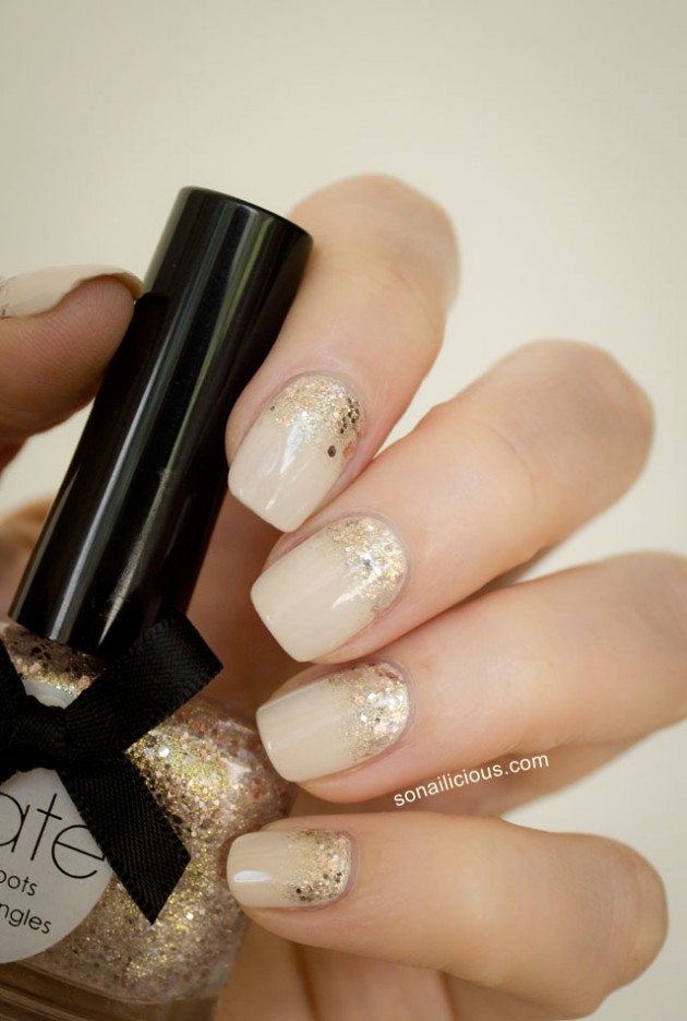 Golden Glitter Nails