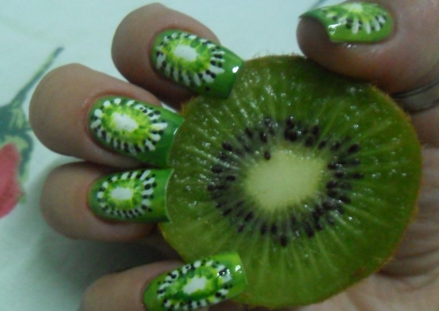 Kiwi Fruit Nail Art