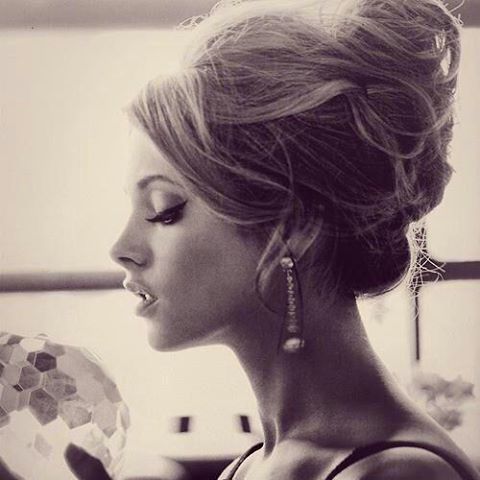 Fantastic 50 Most Romantic Hairstyles For The Happiset Moments In Your