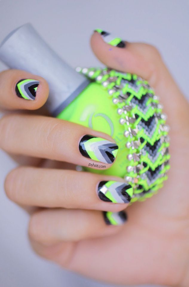 Neon Grey and Black Nails