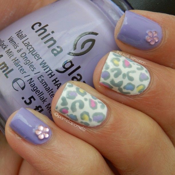 Pastel Nails