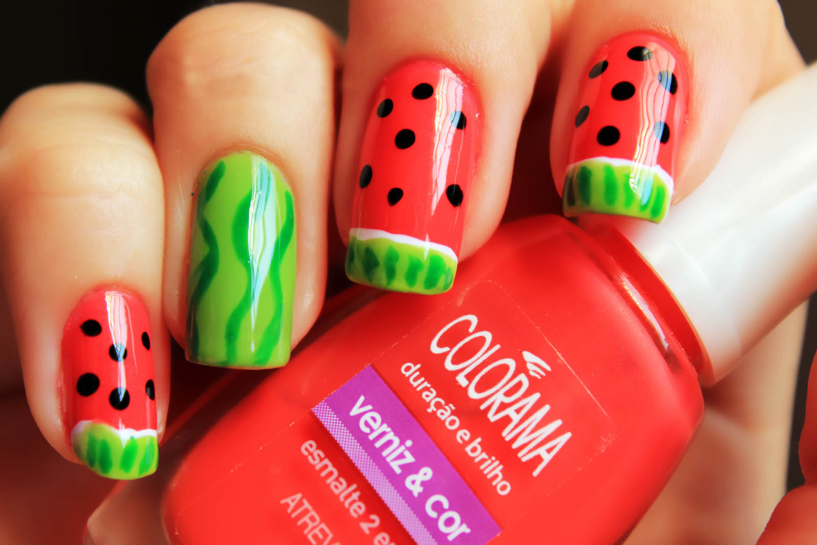 Red and Green Nail Art