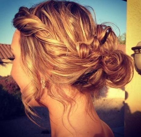 Romantic Updo Hairstyle for Summer