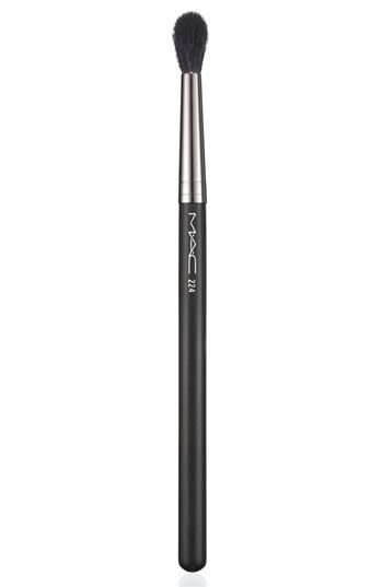 Tapered Concealer Brush