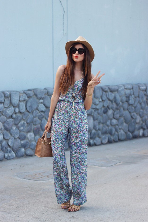Chic Floral Jumpsuit for Young Women