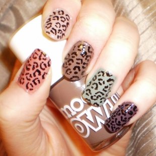 Colorful Animal Print Nail Art Design