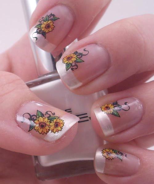 Cute Sunflower Nails