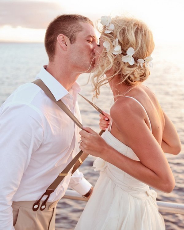 Romantic Updo Wedding Hairstyle