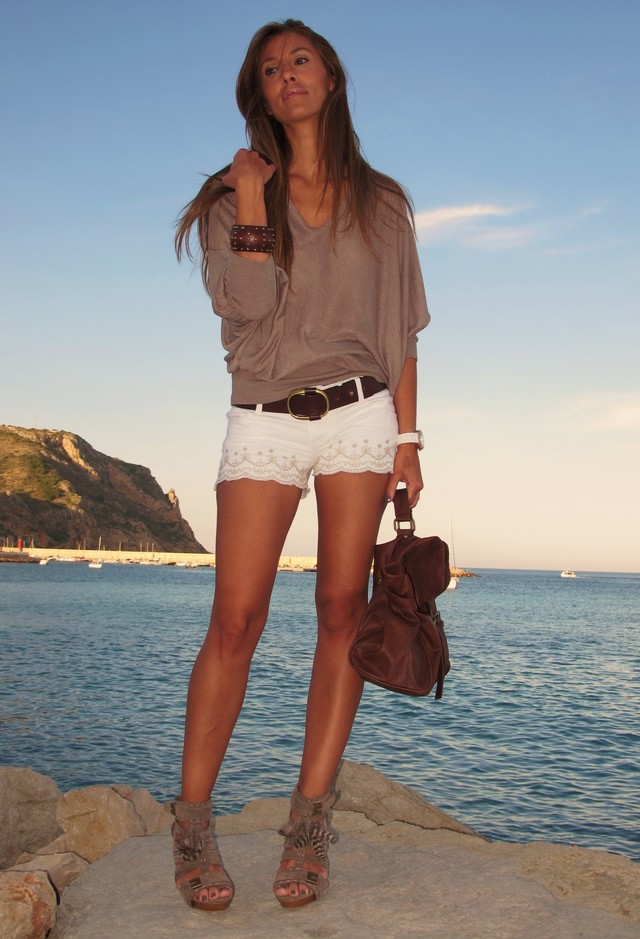 Cool Summer Outfit Ideas with Shorts - Pretty Designs