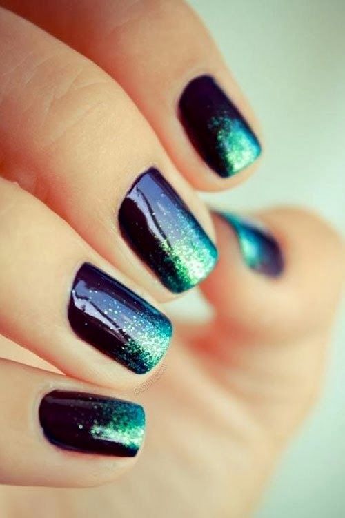 Stylish Teal Nails