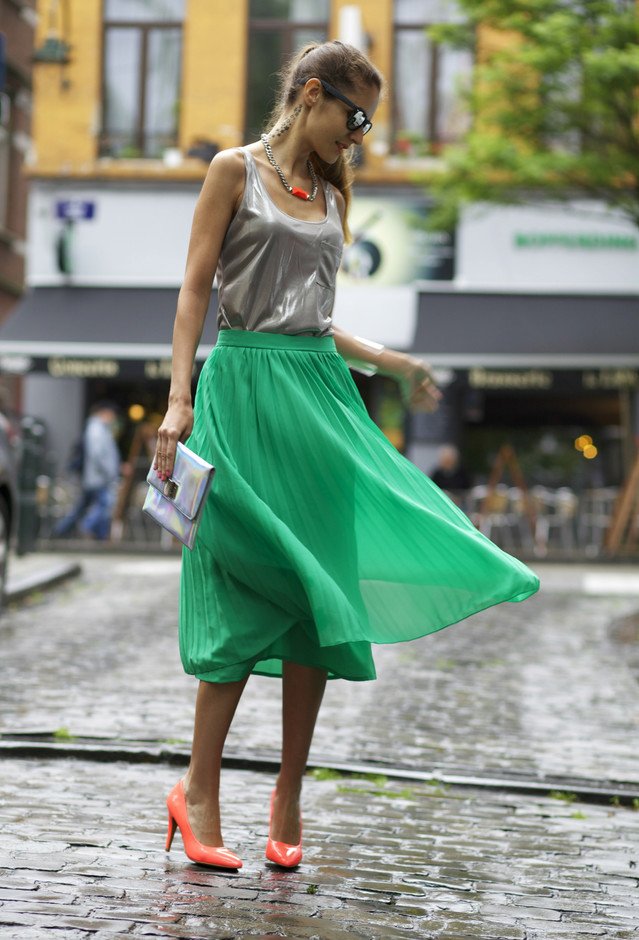 Summer Outfit with a Green Skirt
