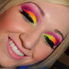 Amazing Neon Eye Makeup