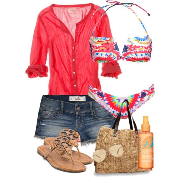 Chic Red and Printed Outfit for Beach