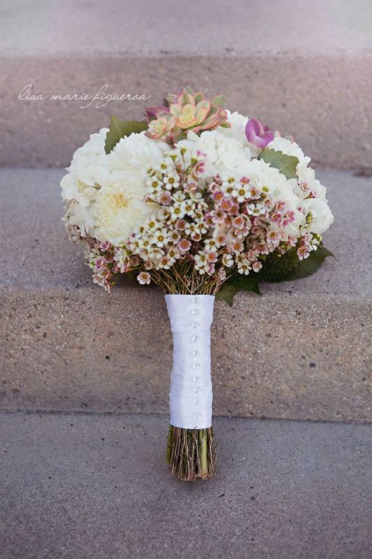 Chic Wedding Bouquet