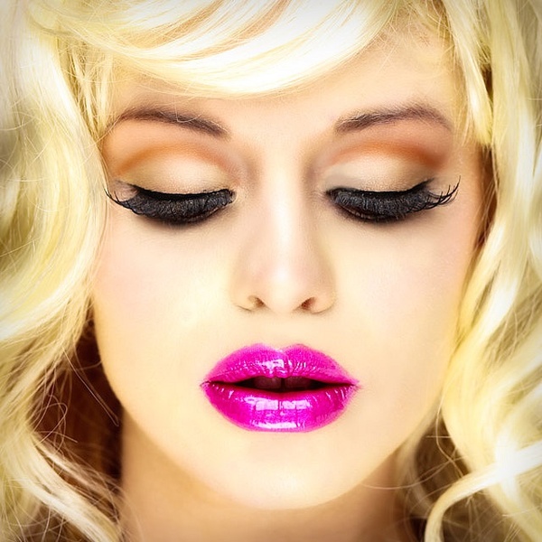 Eyeshadow Lipstick