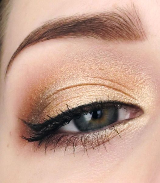 Golden Eye Makeup Look