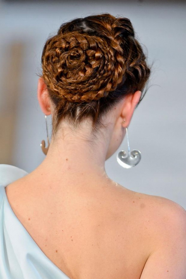 Gorgeous Braided Bridal Hairstyle