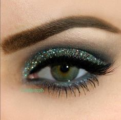 Green Glittery Eye Makeup