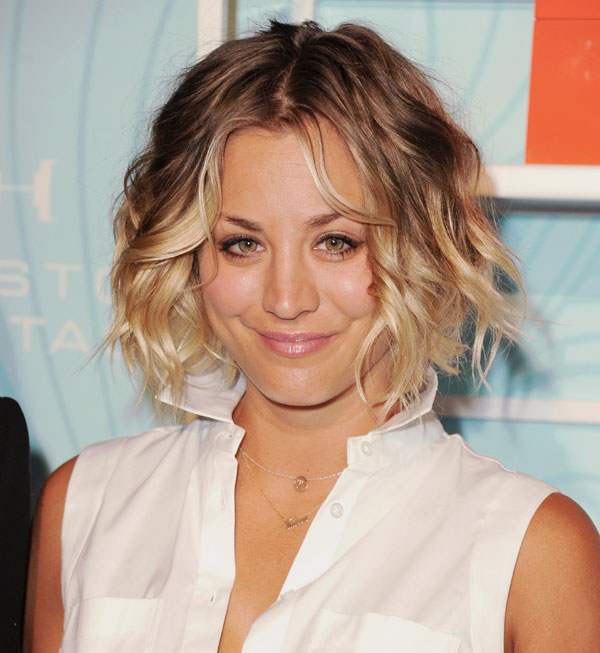 Kaley Cuoco Short Curls