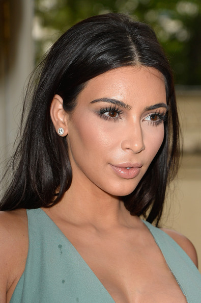 Kim Kardashian Nude Makeup Look