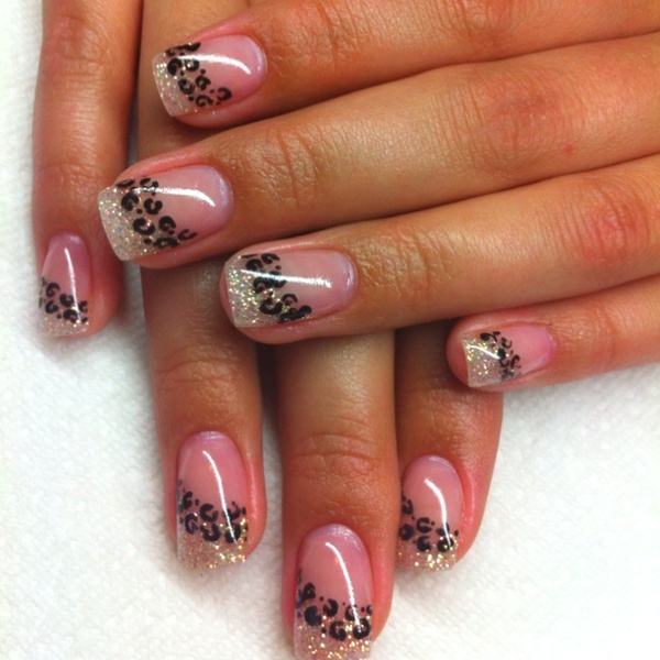 Leopard Nails