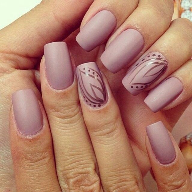 Pale Purple Nails