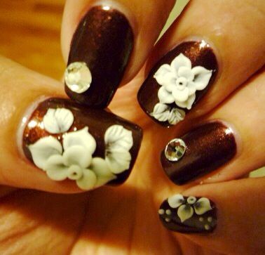 Red Nails with White Rose