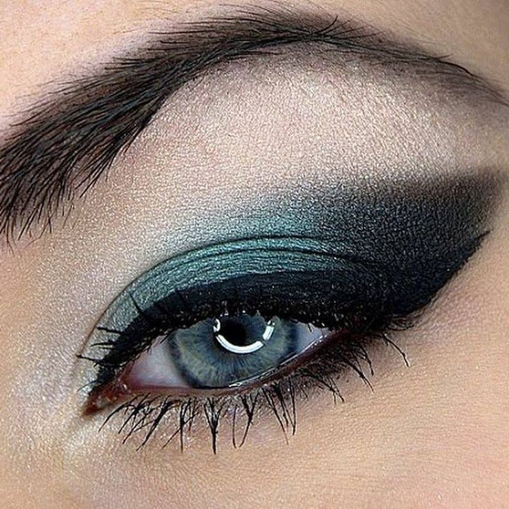 Teal Eye Makeup