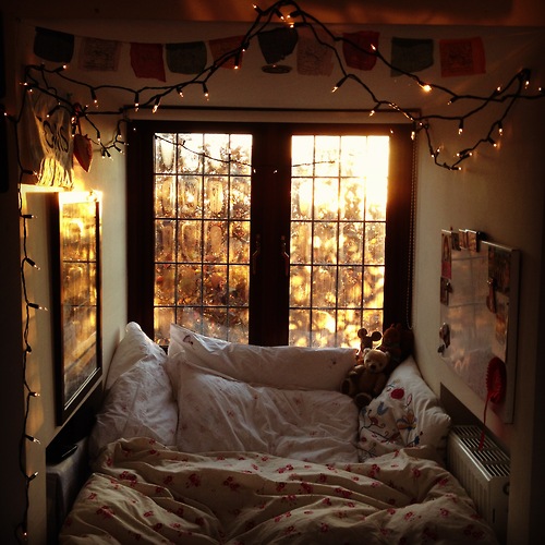 Winter Bedroom Harmony Vibe