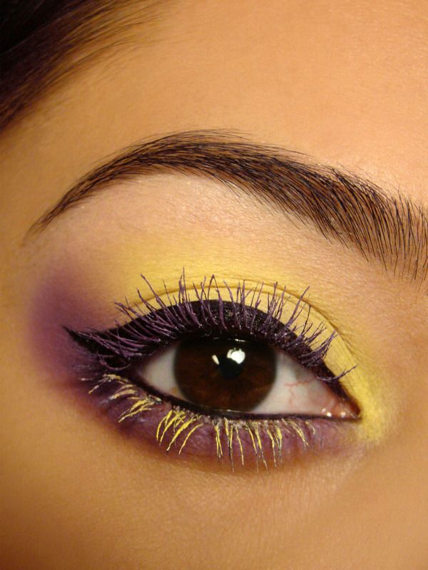 Yellow Colored Mascara Look