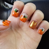 Make a New Manicure for Fall: Nail Designs - Pretty Designs