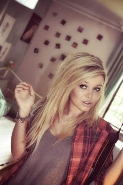 Casual Long Blonde Hairstyle