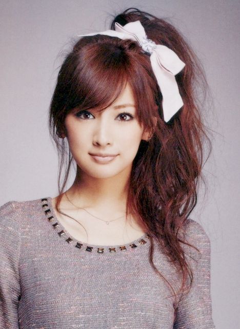 Pretty Ponytail Hairstyles for Young Women - Pretty Designs