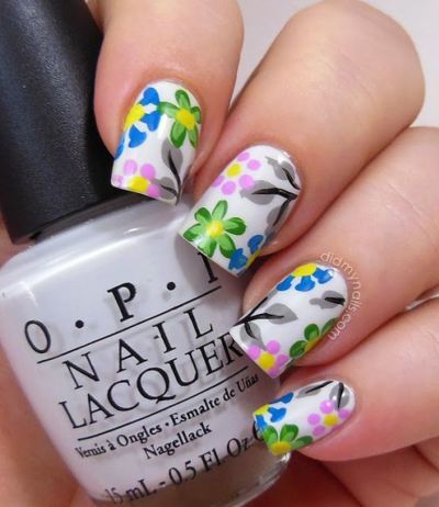 Easy Floral Nails