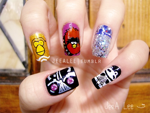 Glittering Angry Bird Nail Design